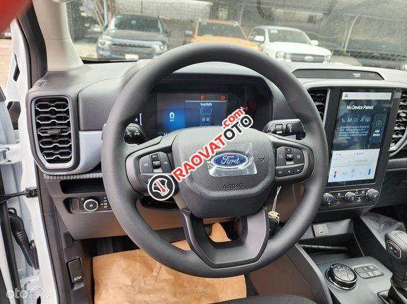 Nhận vô vàn ưu đãi giá tốt nhất tháng 6, quà tặng cùng phụ kiện đầy đủ, liên hệ nhanh-1