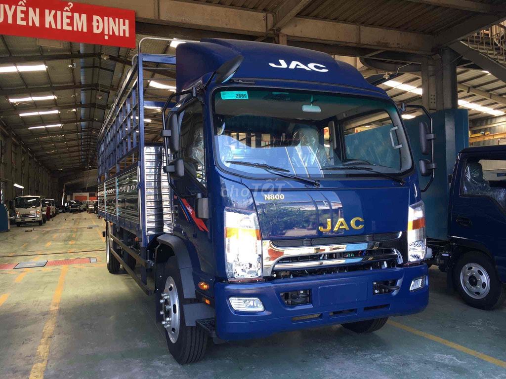 JAC N800 , 8 tấn ,mui bạt,thùng 7m6-5