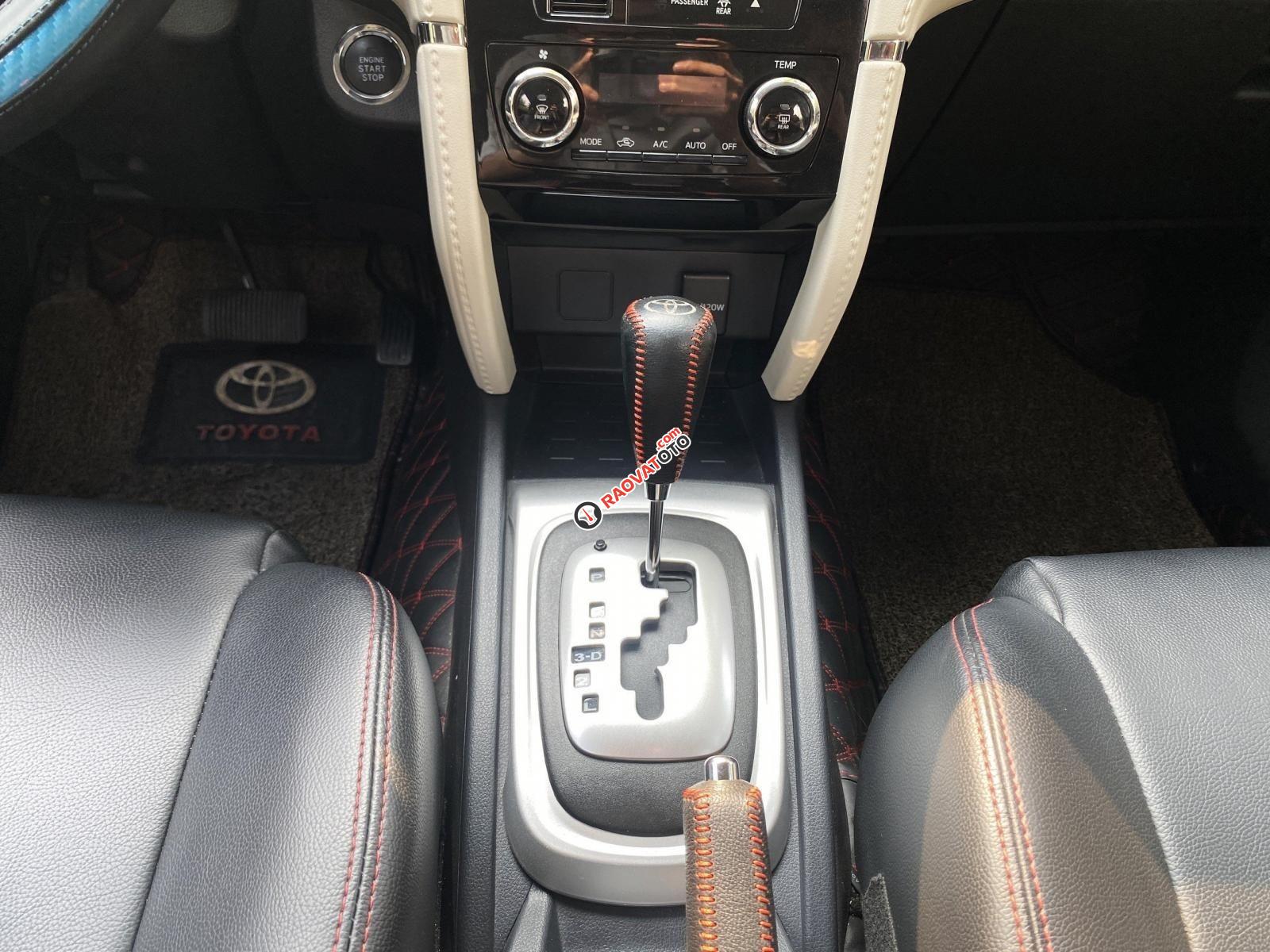 Màu trắng, giá 620tr-17