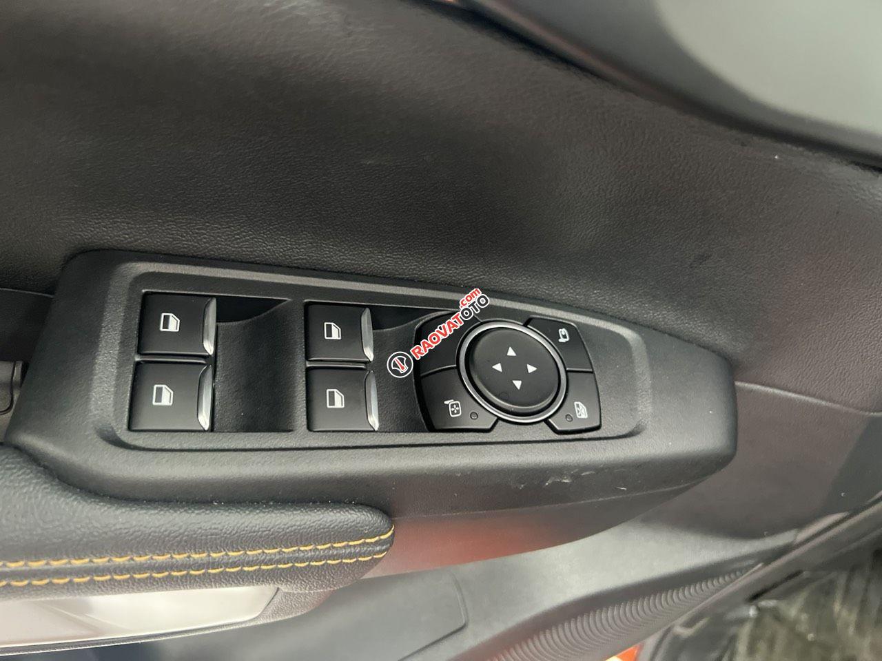 Phiên bản cao cấp nhất , ghế sau trượt điện-9