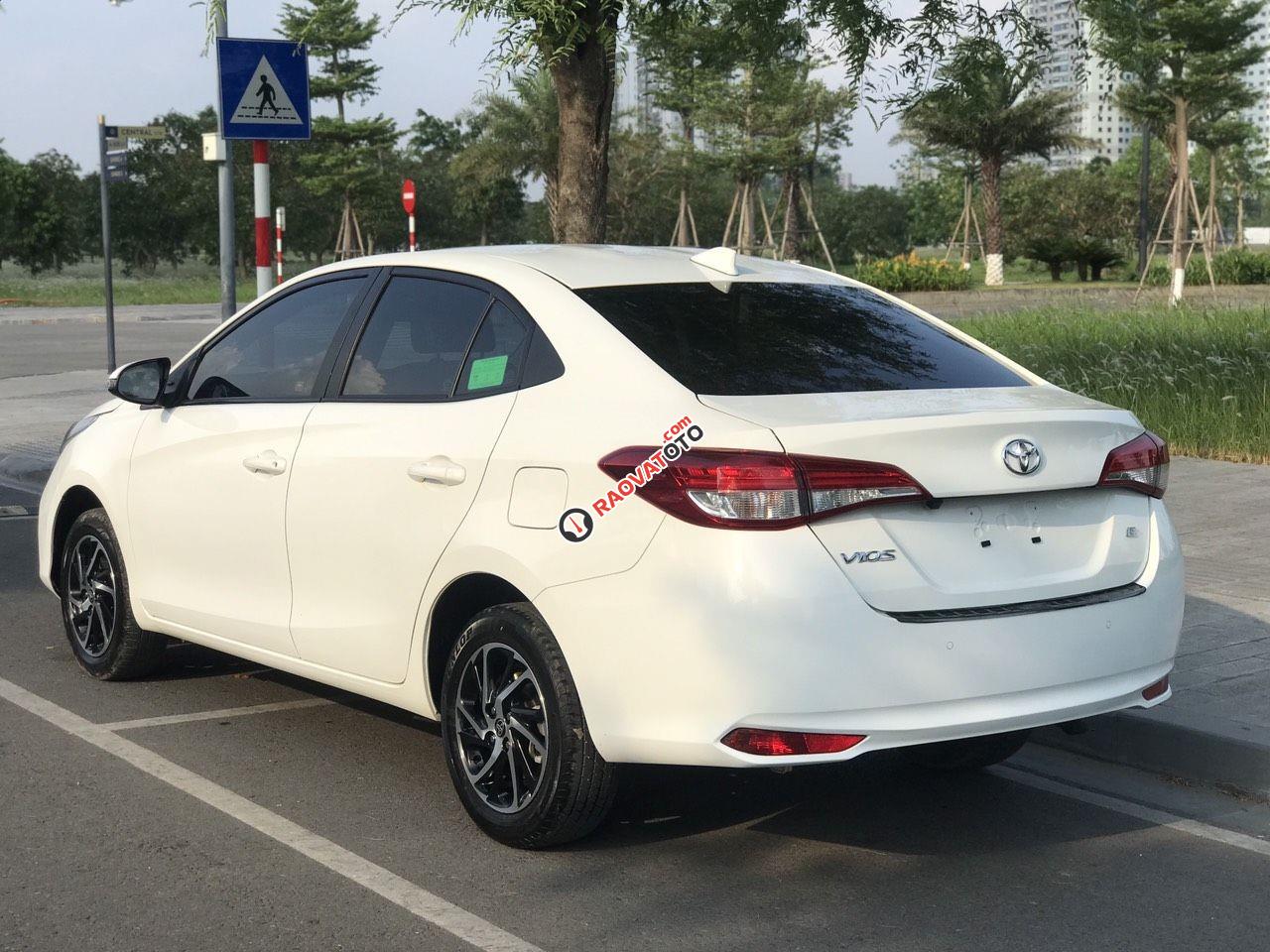 Hỗ trợ ngân hàng 70% giá trị xe-5