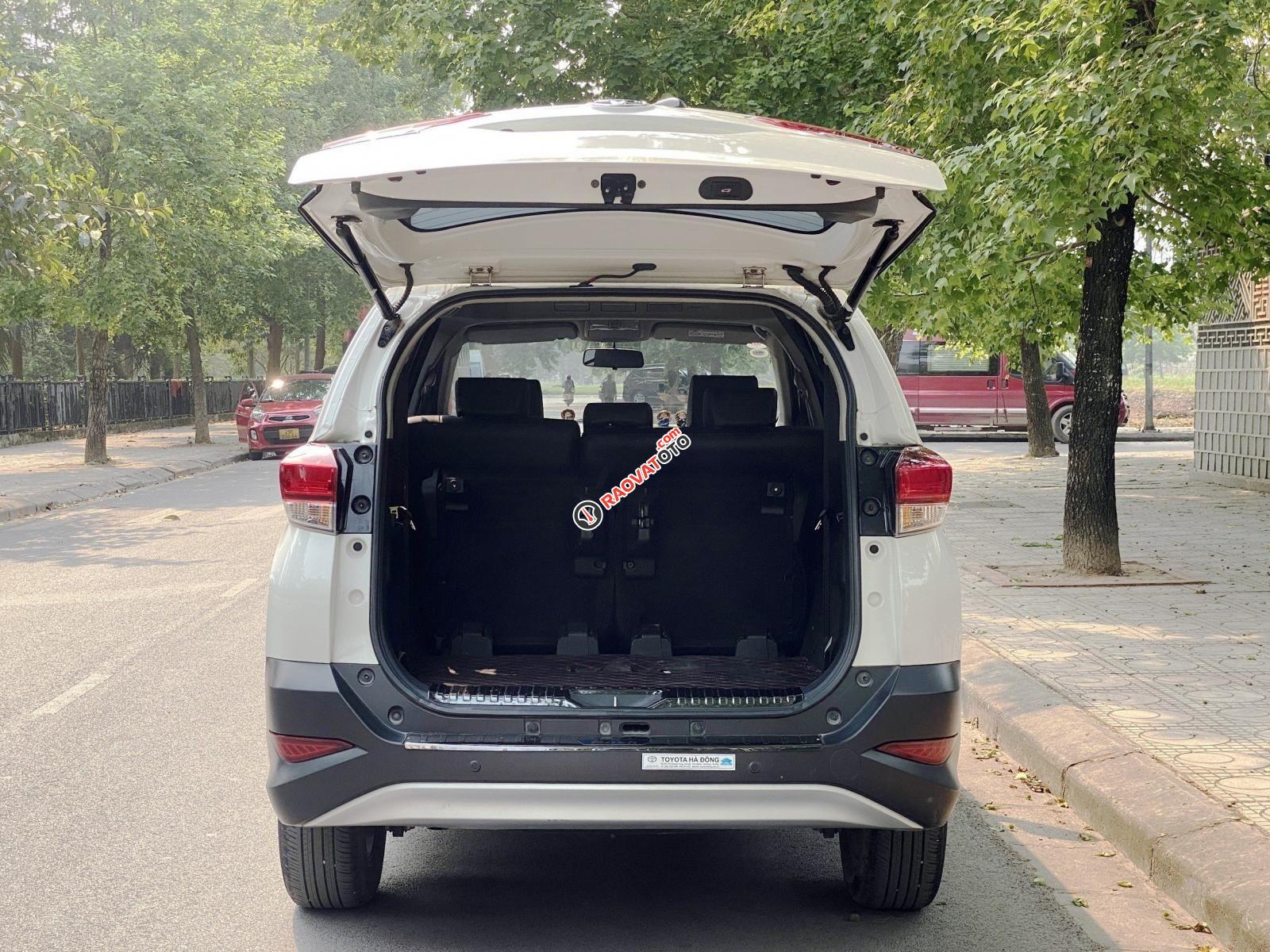 Màu trắng, giá 620tr-10