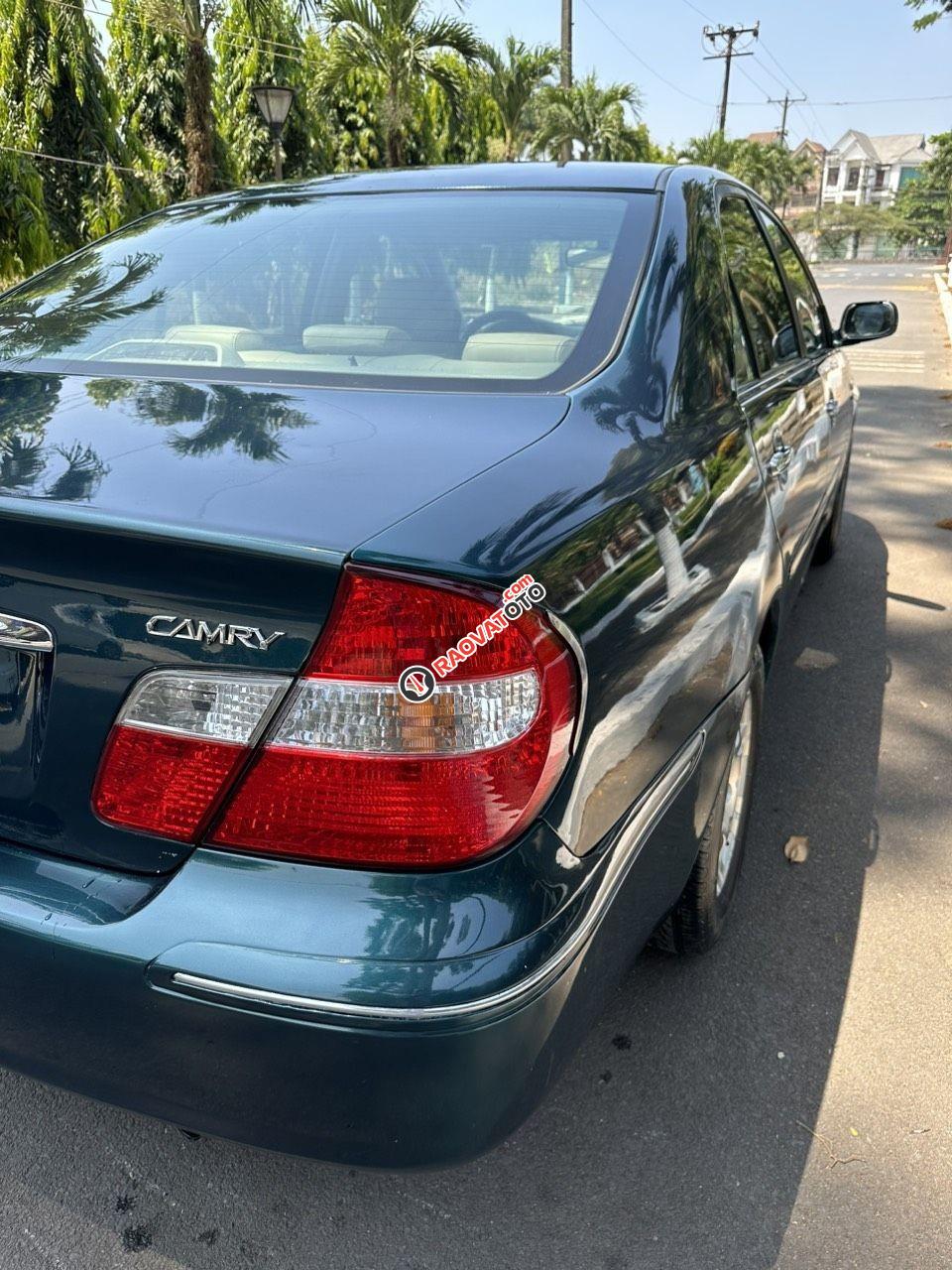 Màu xanh, xe nhập-2