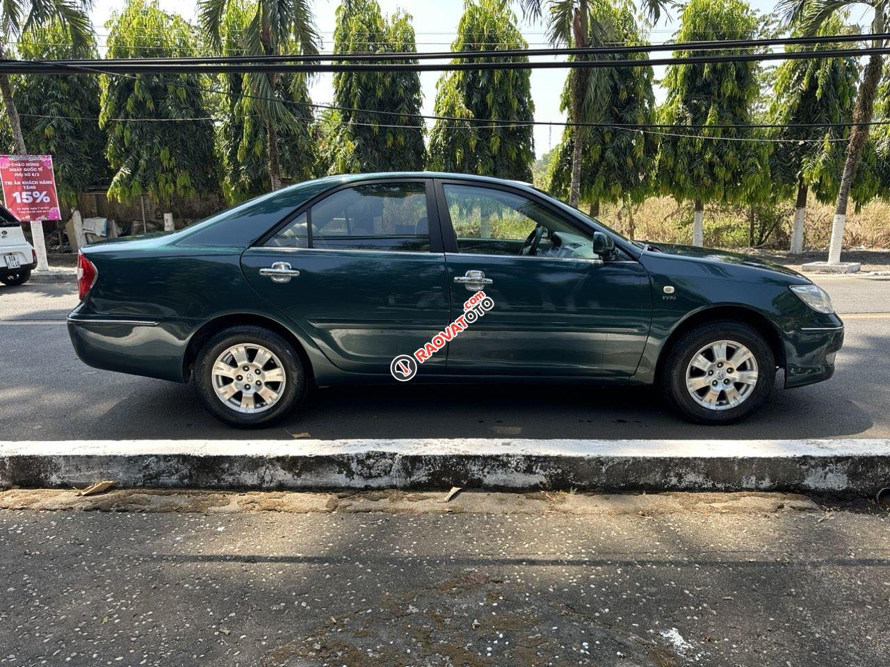 Màu xanh, xe nhập-4