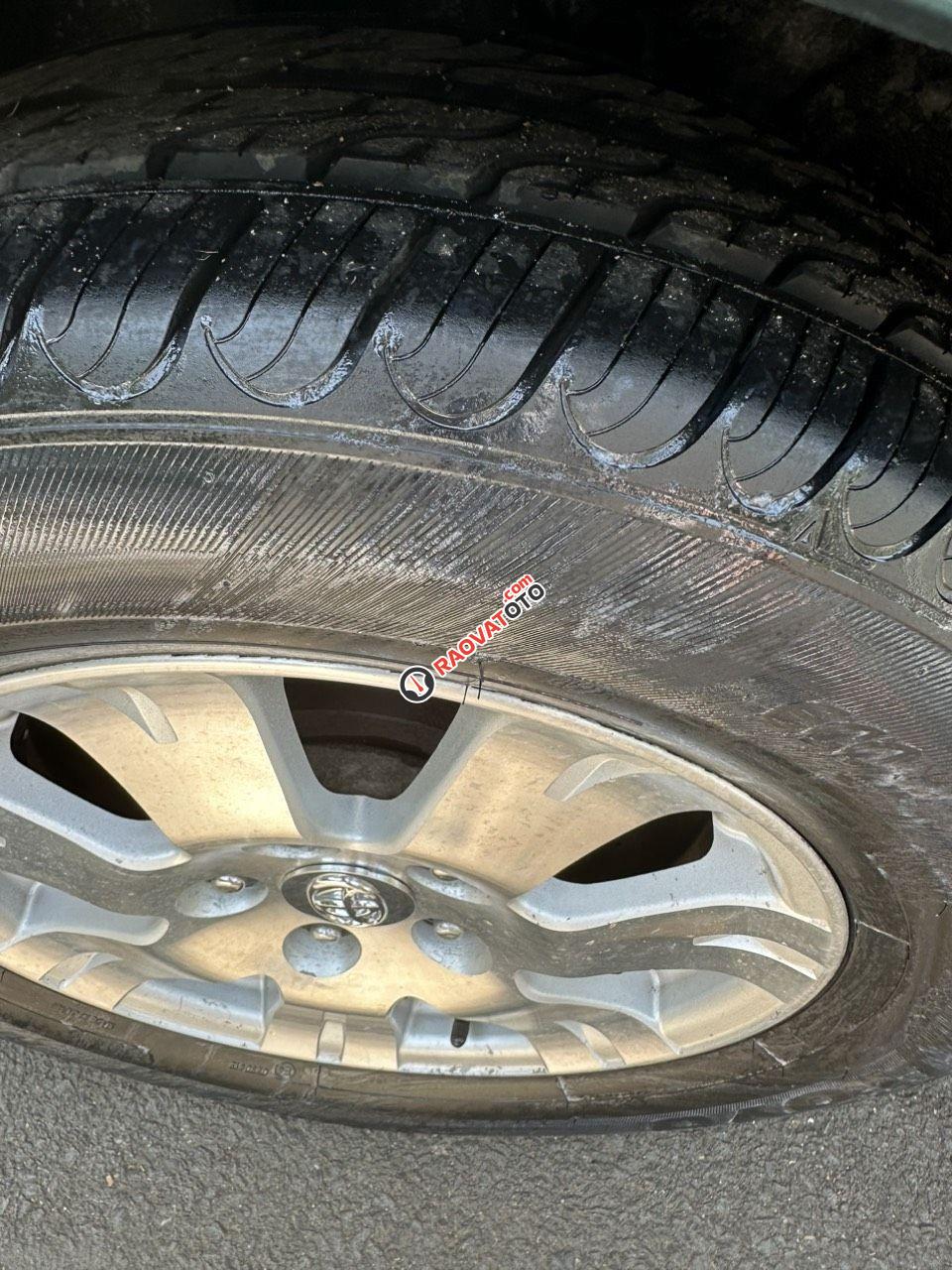 Màu xanh, xe nhập-7