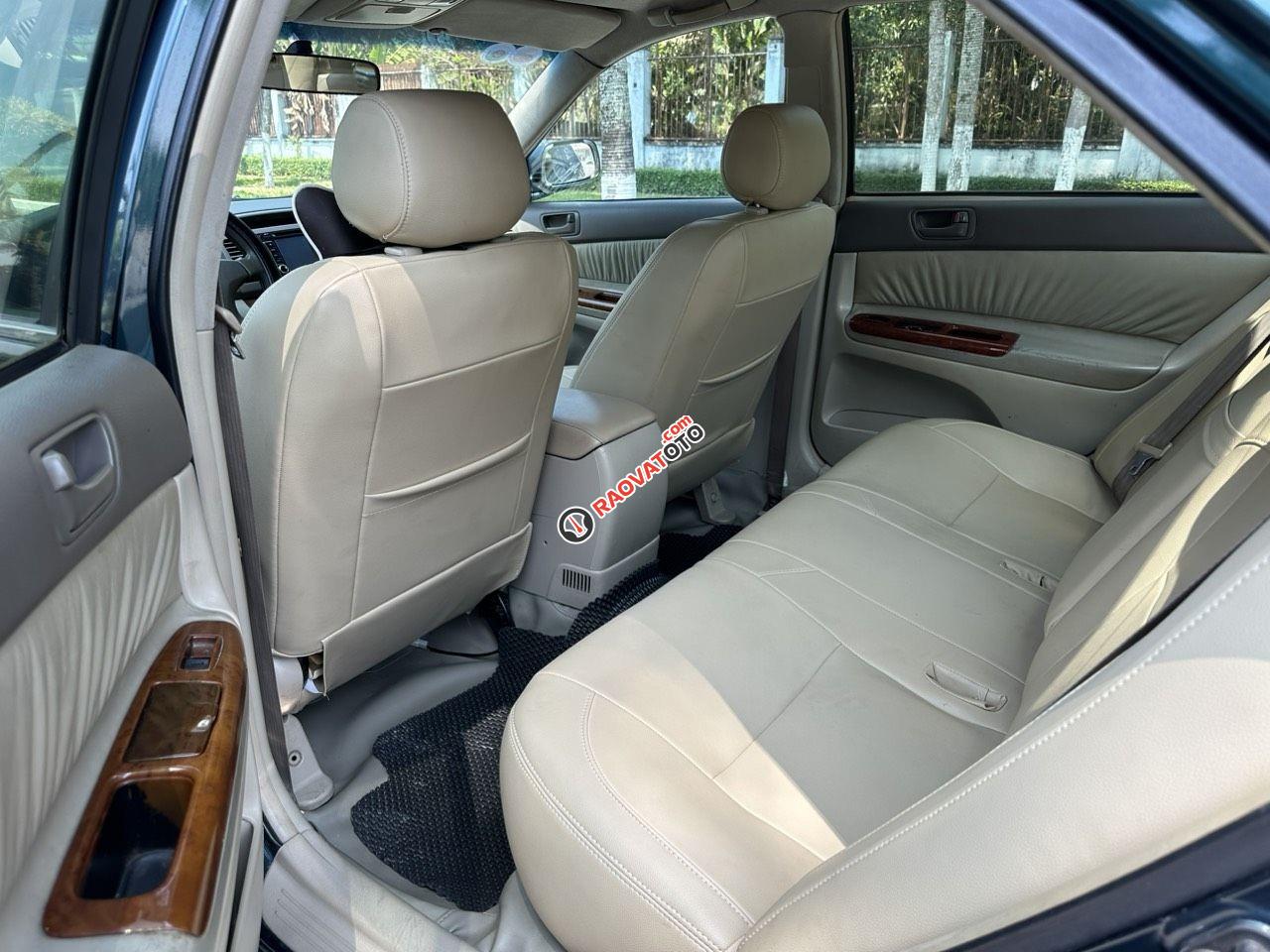 Màu xanh, xe nhập-9