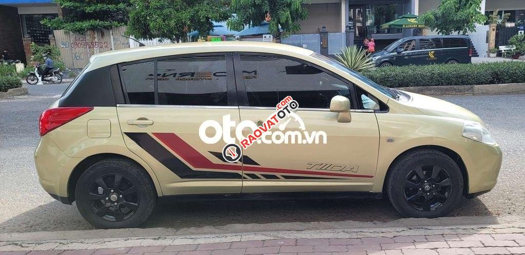 NISSAN TIIDA. 2006-2