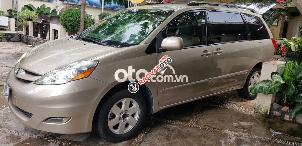 Toyota 7 chỗ xe nhập Mỹ-0