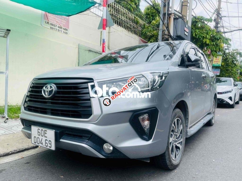 Toyota Innova 2021 2.0 E Gia Đình Siêu Lướt-0