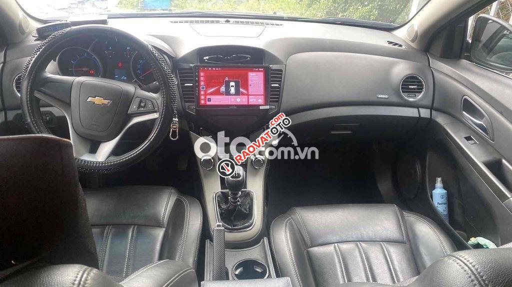 Cần bán Xe Chervolet Cruze LT 2017 mới chạy 42k km-2