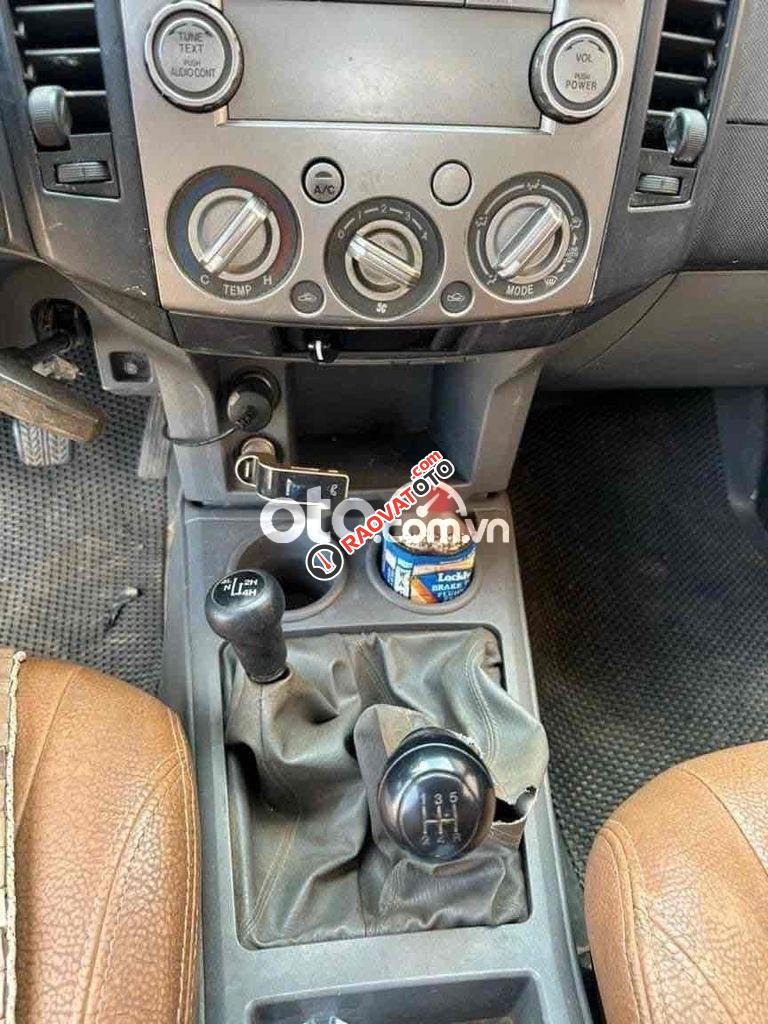 cần bán Ford Ranger 4x4-5