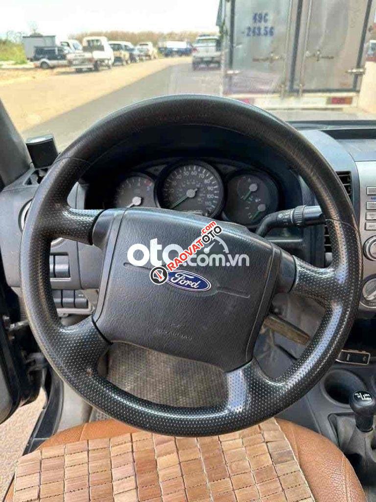 cần bán Ford Ranger 4x4-6