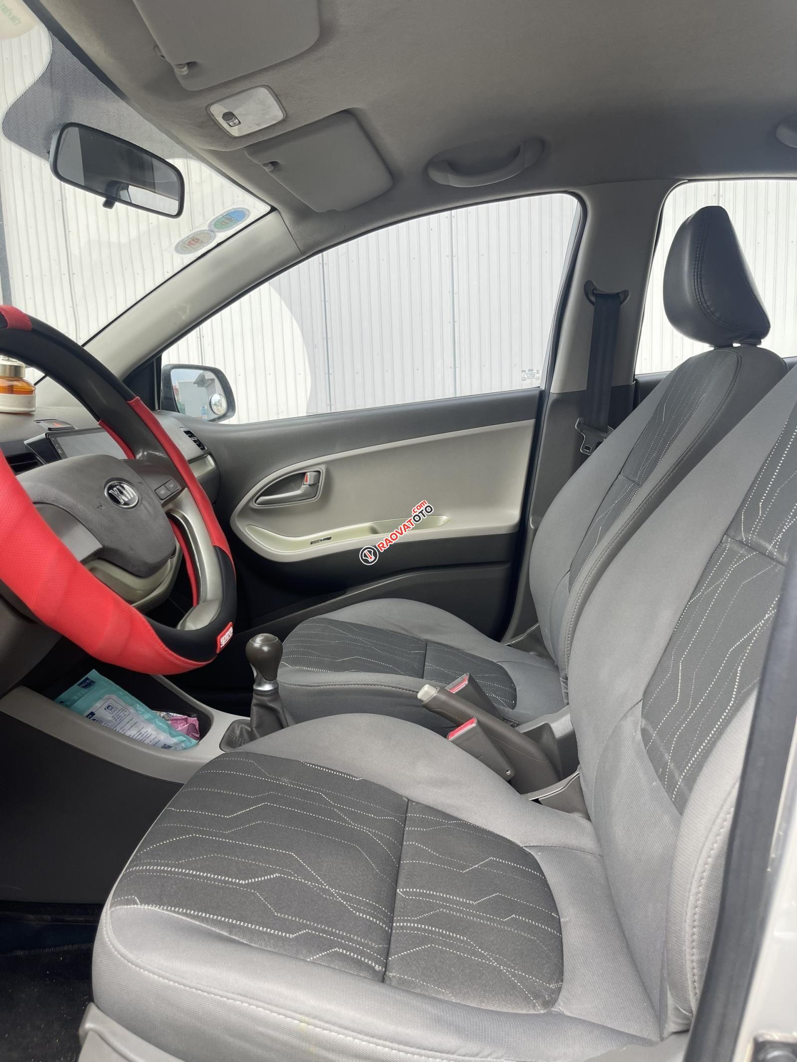 Màu bạc, máy số zin-6