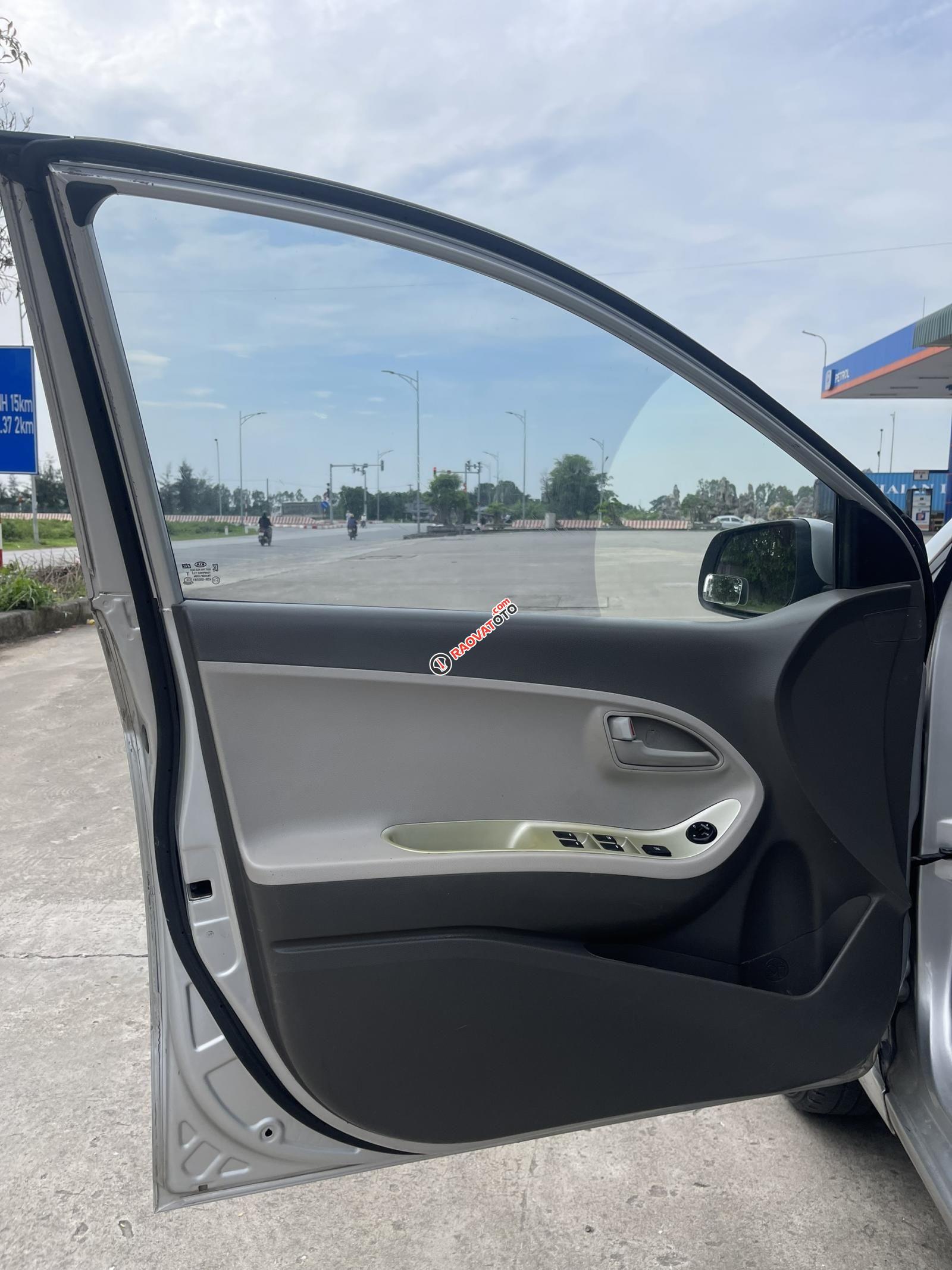 Màu bạc, máy số zin-4