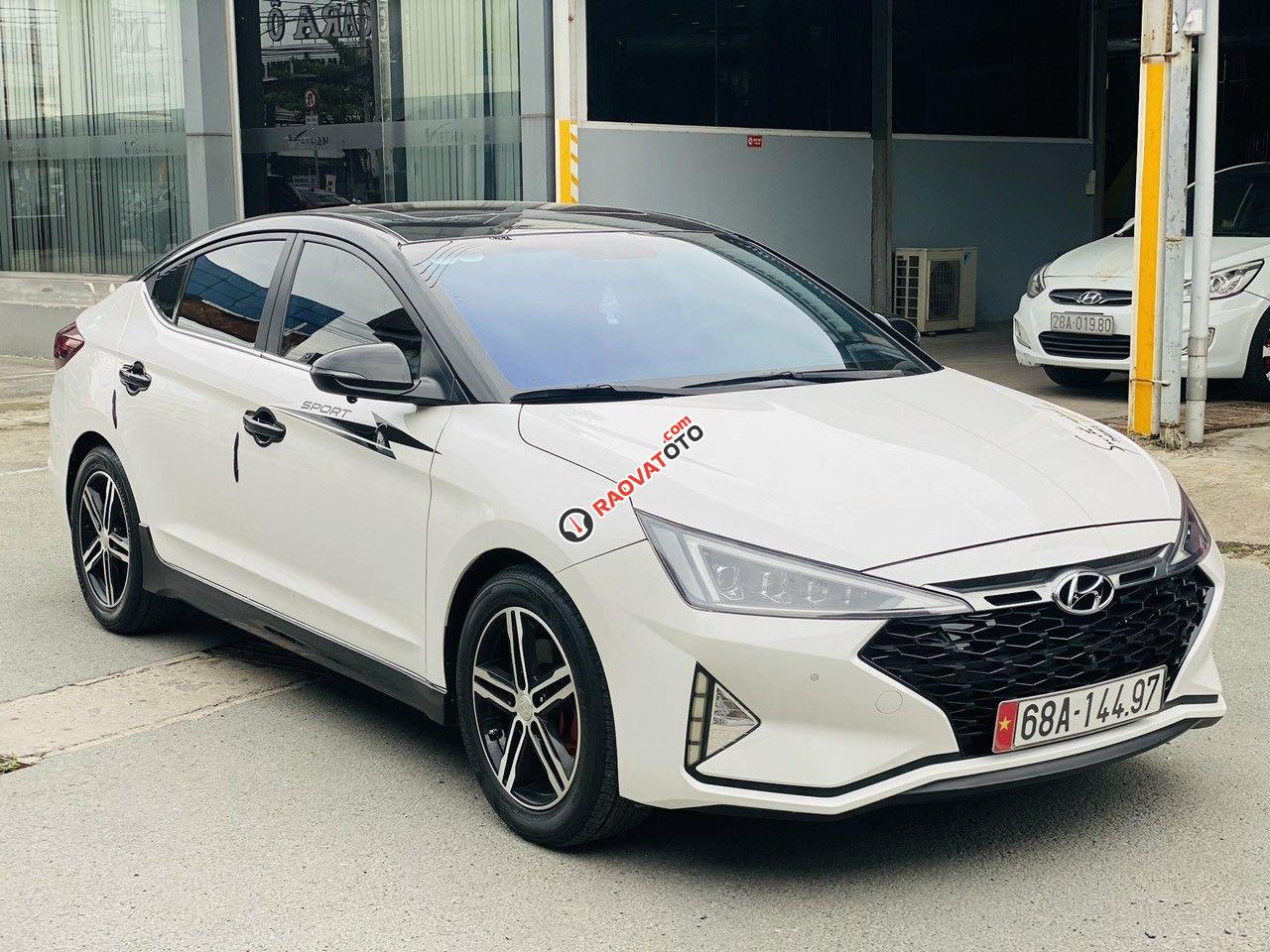 Hyundai Elantra 1.6 Turbo 2019 - Trắng-0