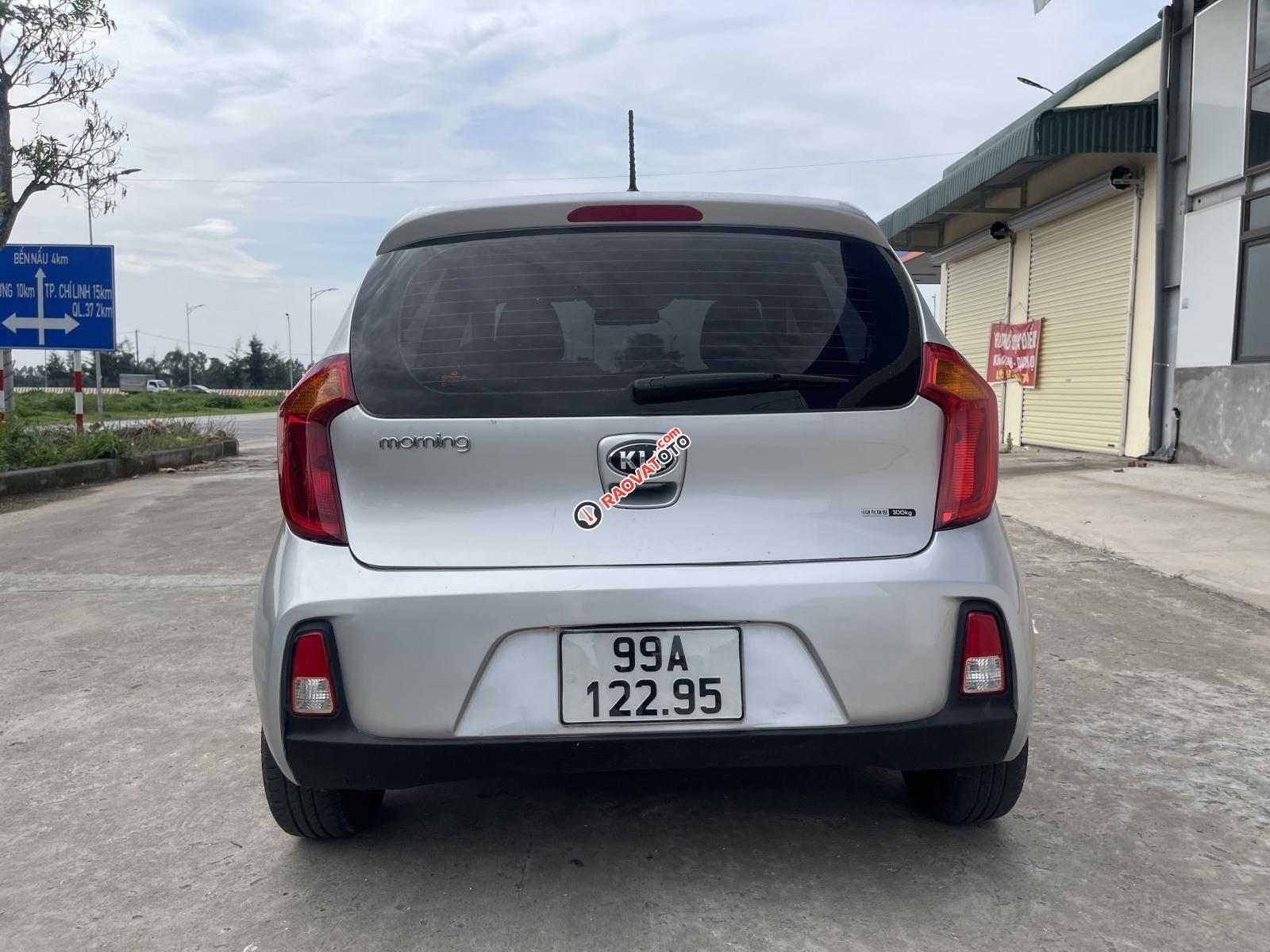 Màu bạc, máy số zin-13