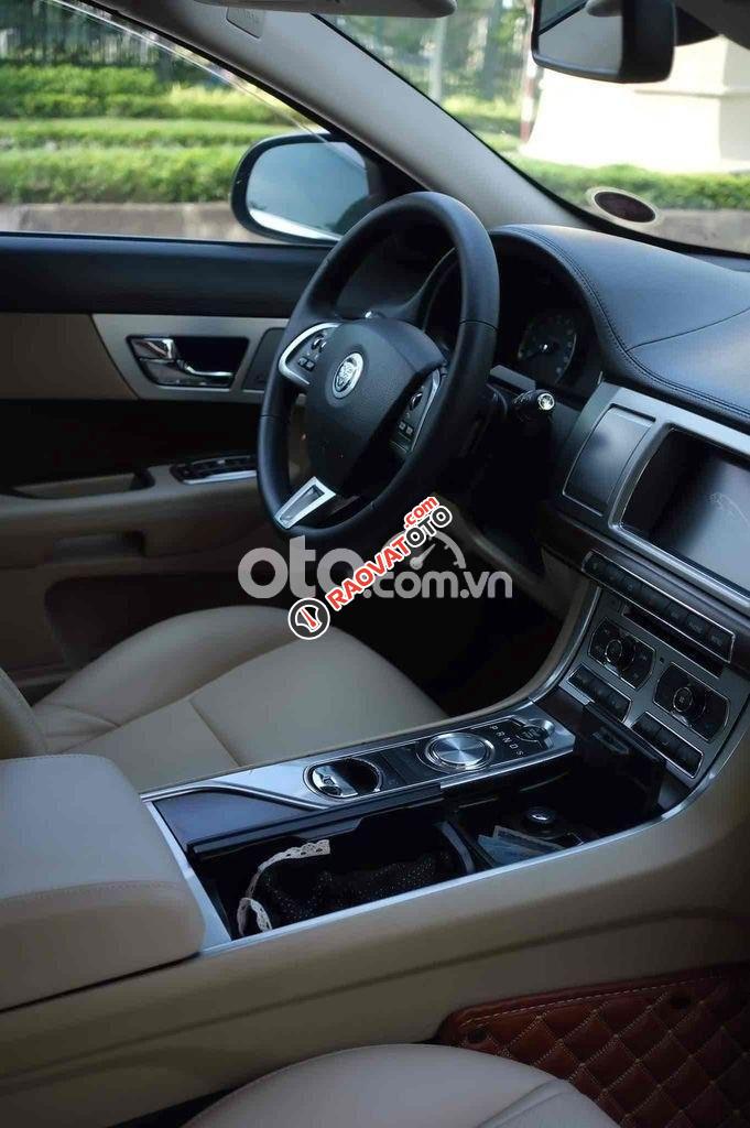 Jaguar XF 2013 - Đăng ký 2015-2