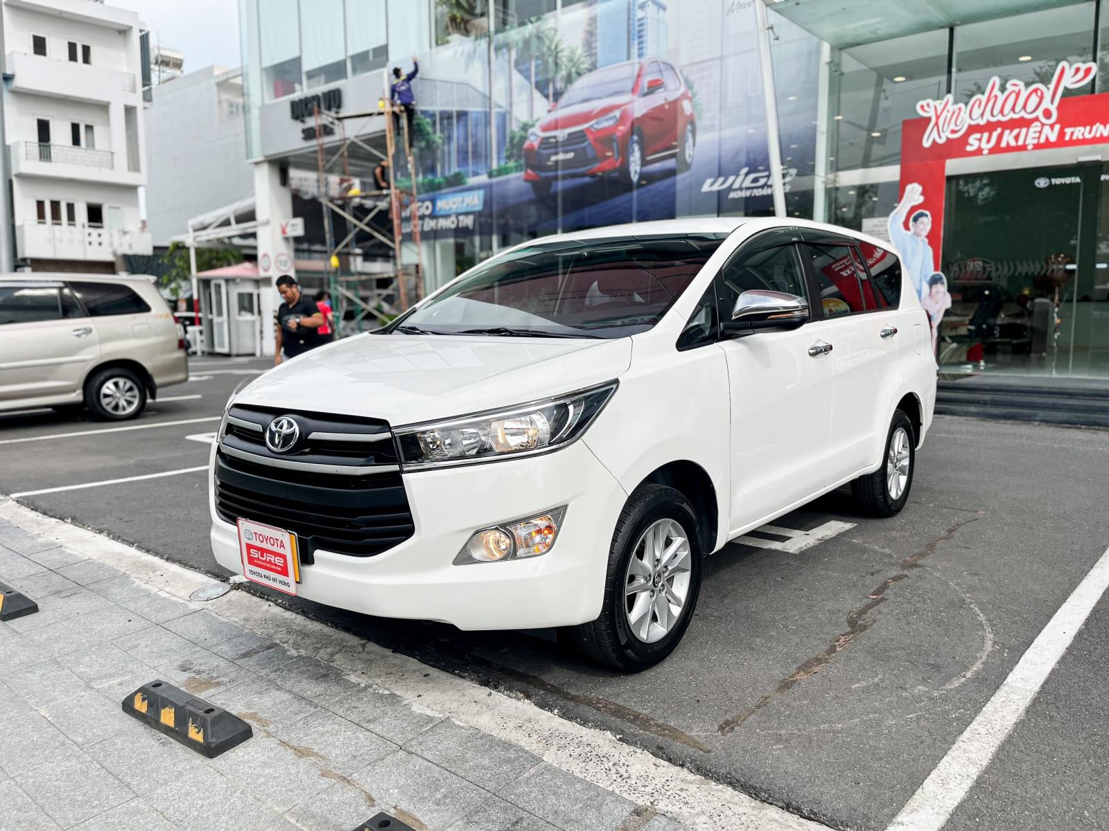 Toyota SURE Phú Mỹ Hưng vừa mới về thêm #Toyota #Innova E 2.0 2019-2