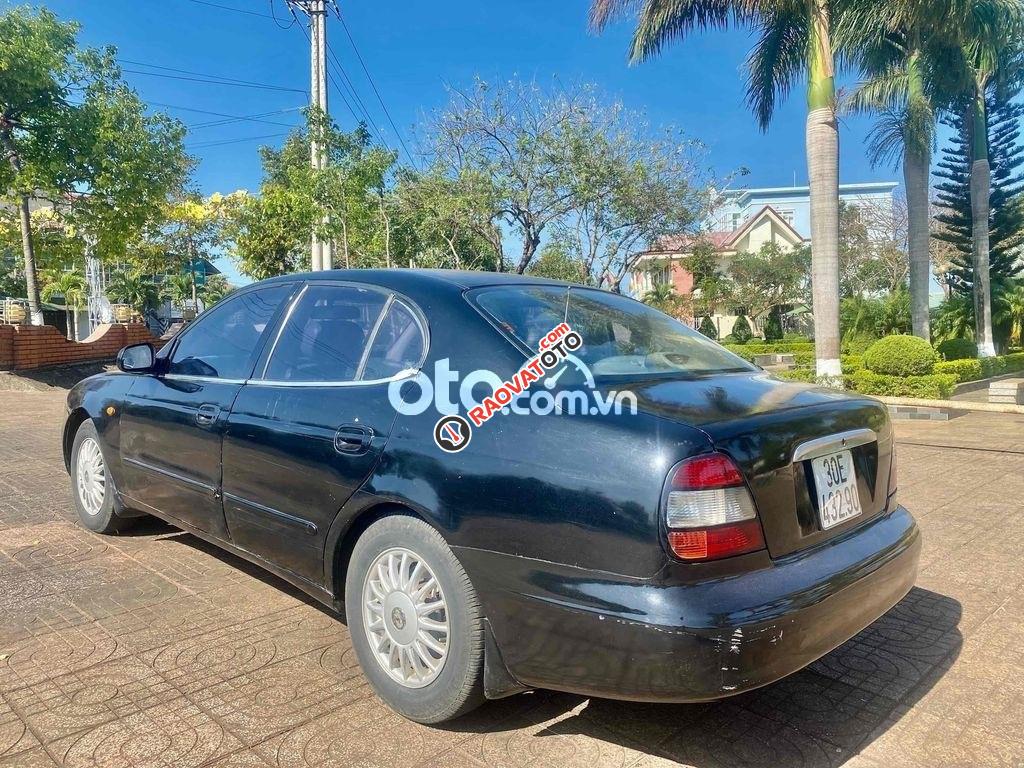 ô tô 5 chỗ Daewoo Leganza số sàn 2000-10