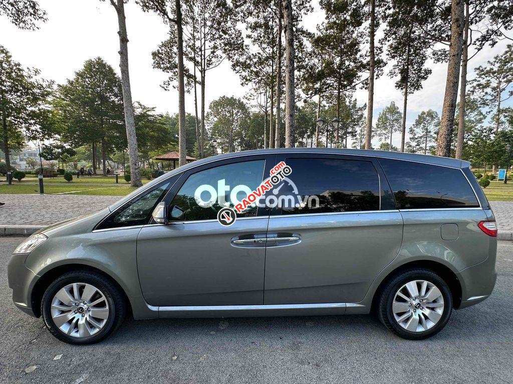 LUXGEN M7 2011 một chủ mua mới-1