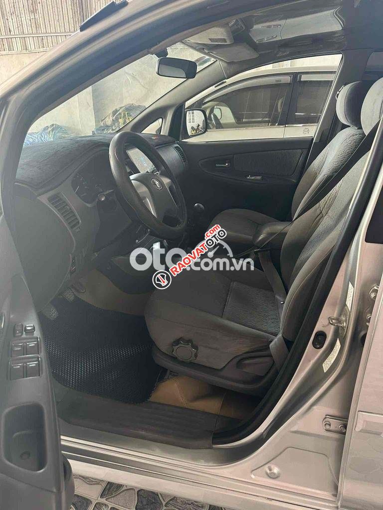 INNOVA 2012 XE GIA ĐÌNH GIÁ SIÊU MỀM-6