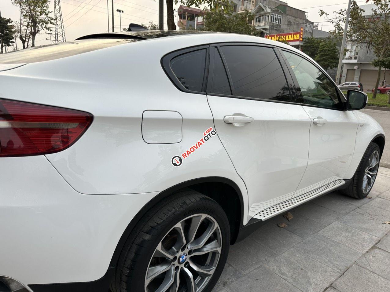 Thuộc top xe sang trọng đẳng cấp-19