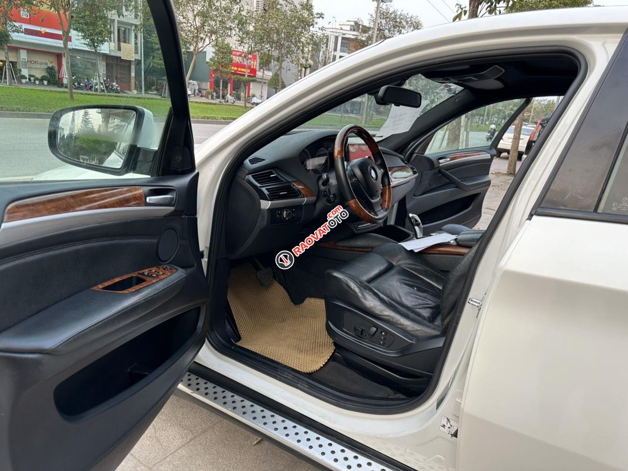 Thuộc top xe sang trọng đẳng cấp-3