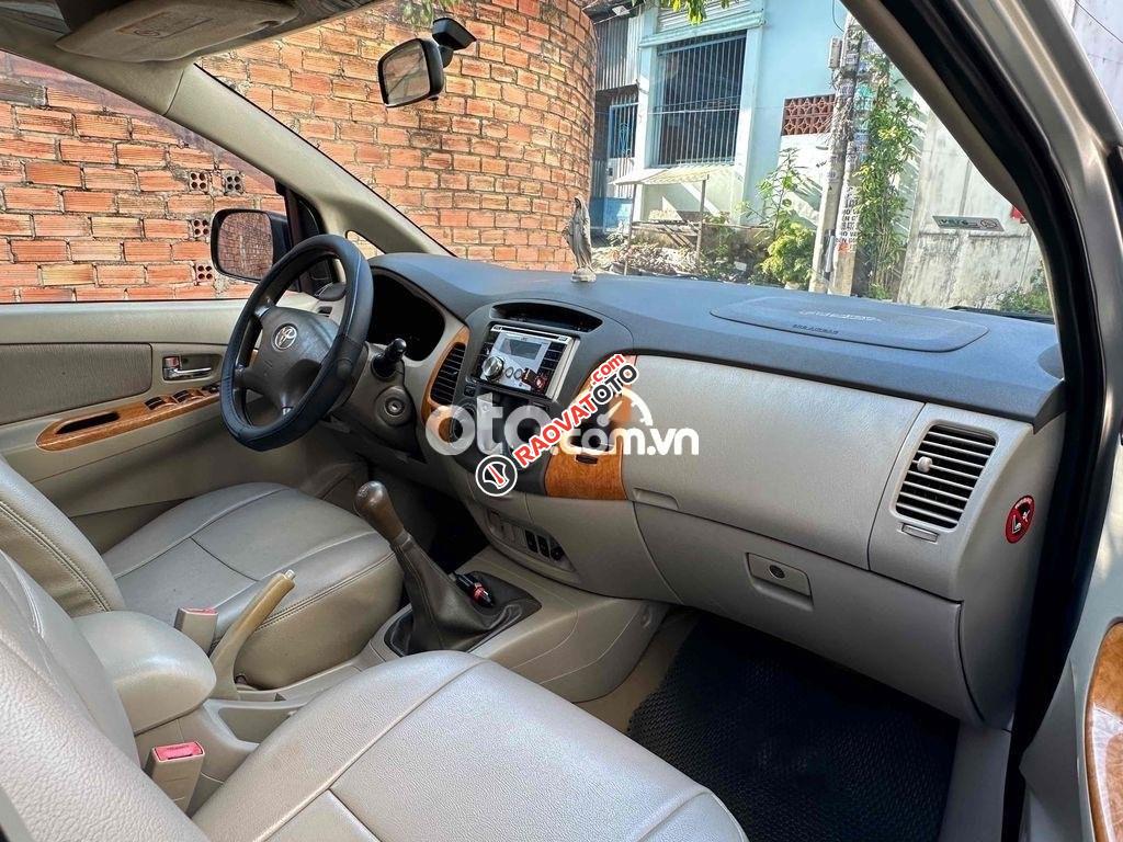 iNNOVA 2012 G xịn xe zin-6