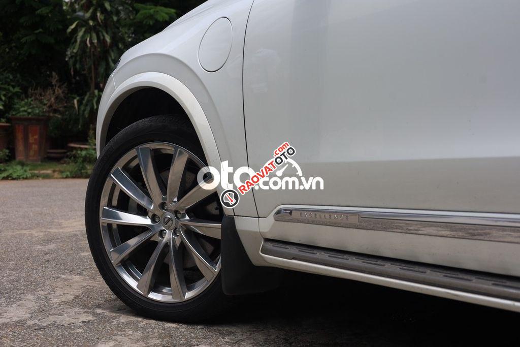 Trùm cuối nhà Volvo - XC90 Execellence-8