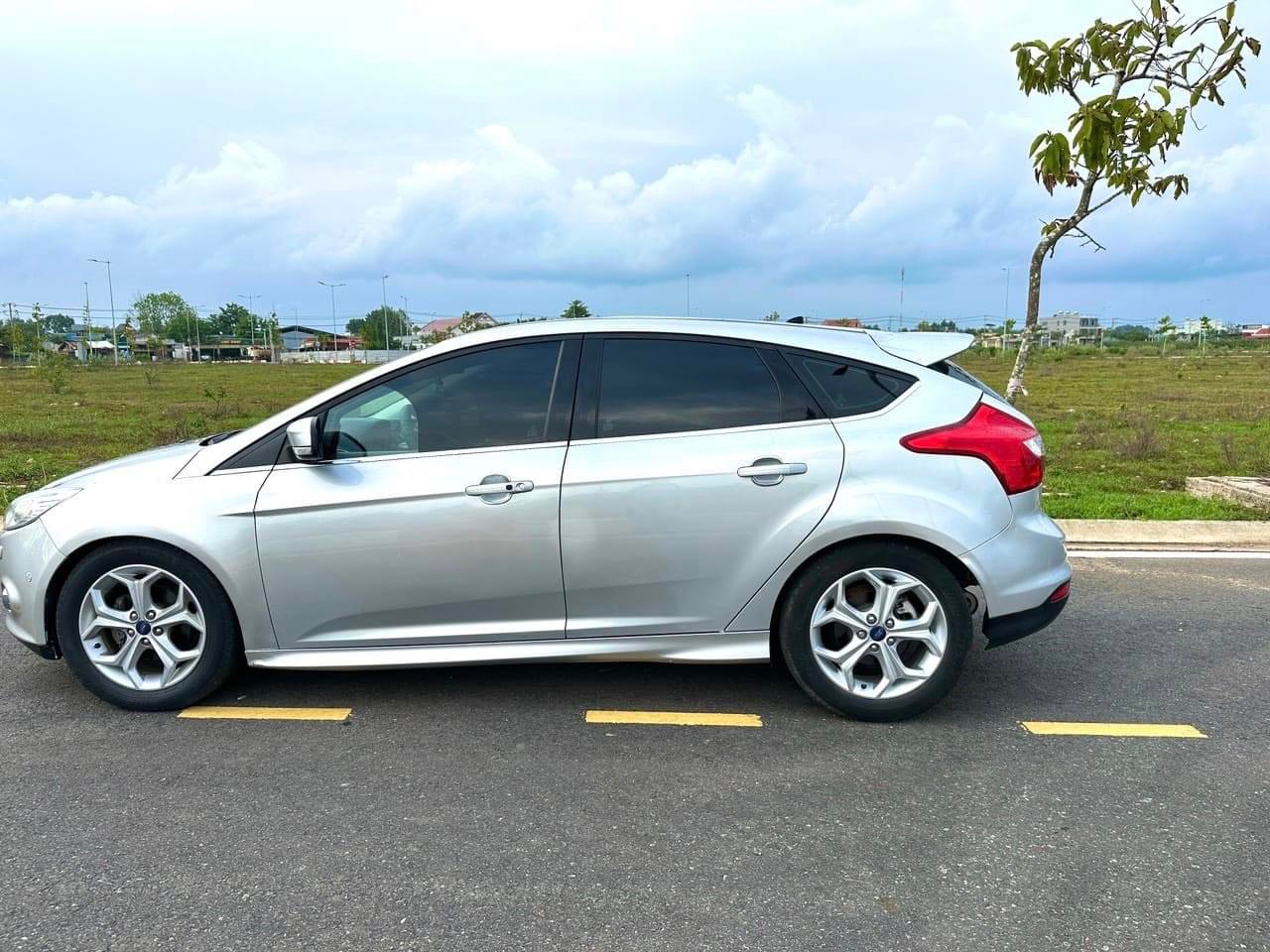 CHÍNH CHỦ CẦN BÁN XE  Ford focus 2013 ở Xuyên Mộc, Bà Rịa, Vũng Tàu-0