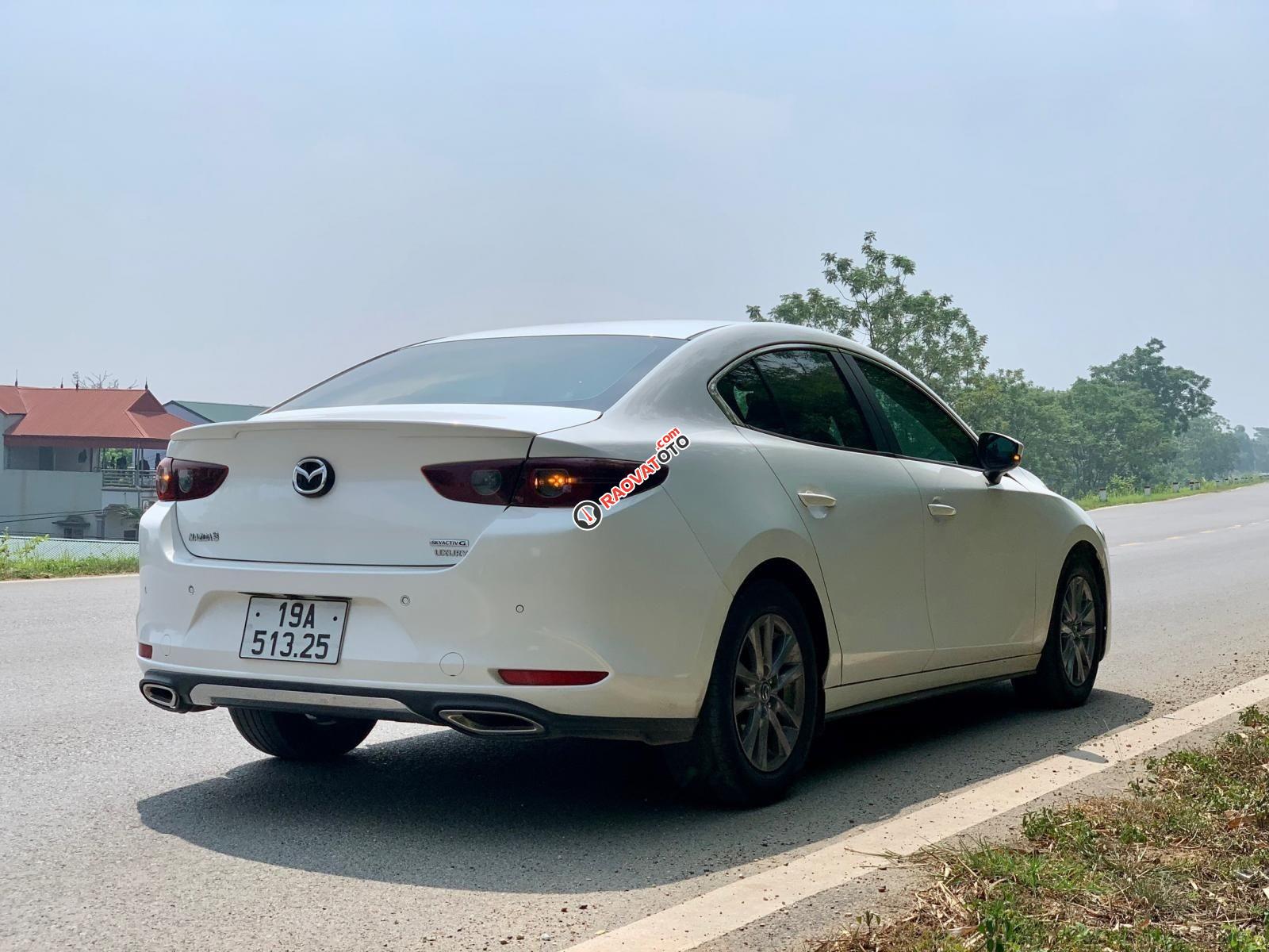 Màu trắng, biển tỉnh-4