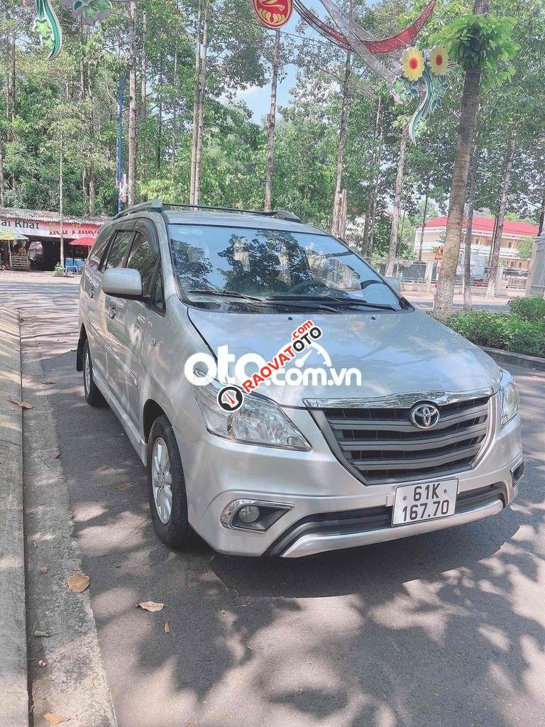 Toyota Inova 2013 E lăn bánh chuẩn 80ngàn km-2