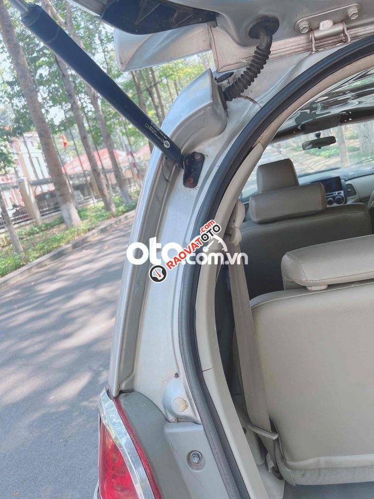 Toyota Inova 2013 E lăn bánh chuẩn 80ngàn km-10