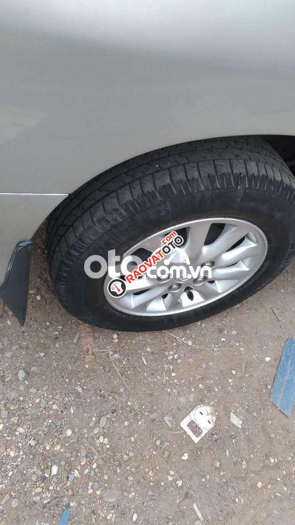 Xe innova gia đình-9