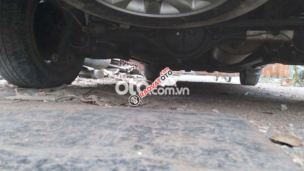 Xe innova gia đình-5