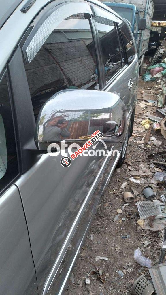 Xe innova gia đình-7