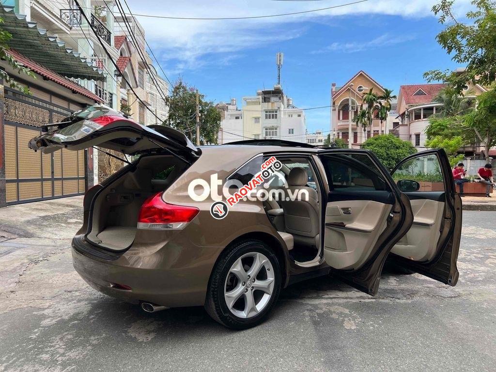 cần bán toyota Venza 3.5 nhập Mỹ full option 2010-11