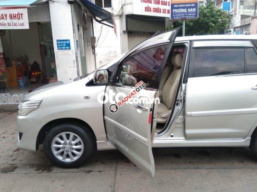 Toyota Innova 2.0 G sản xuất 2013-0
