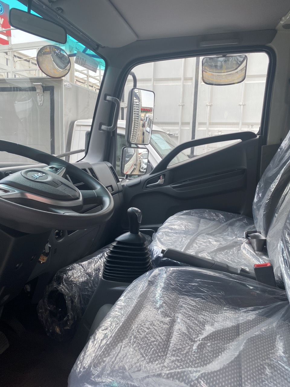 Bán ô tô JAC N350 Plus 2023 tải trọng 6T6 thùng dài 6M2-12