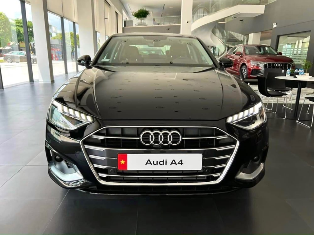 Bán xe Audi A4 2023 màu Đen chính hãng, xe nhập khẩu mới 100%, Tặng 2 năm bảo hiểm thân vỏ-0