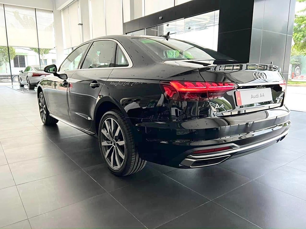 Bán xe Audi A4 2023 màu Đen chính hãng, xe nhập khẩu mới 100%, Tặng 2 năm bảo hiểm thân vỏ-6