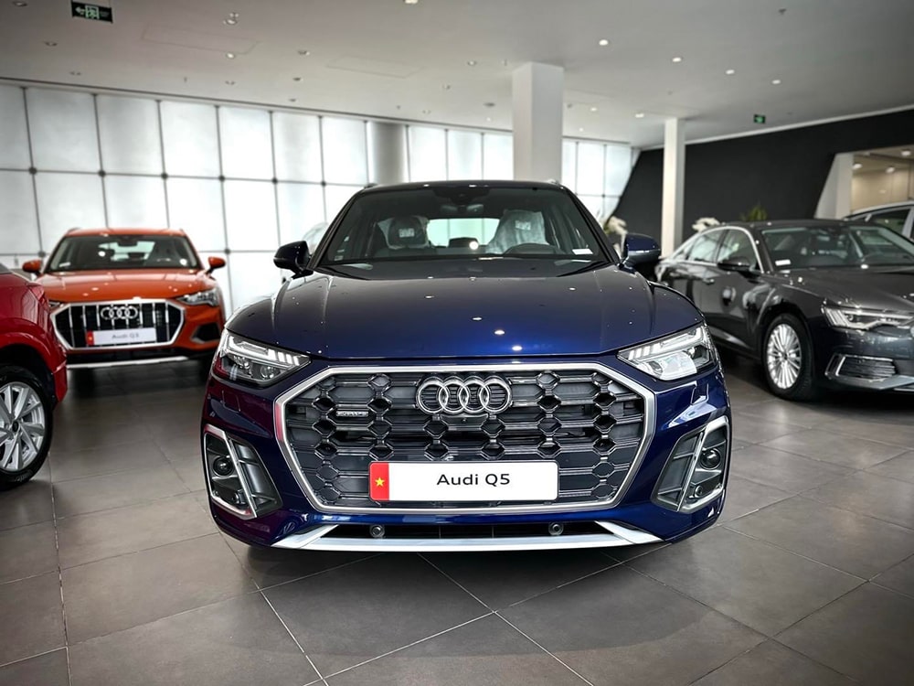 Bán xe Audi Q5 2023 màu Xanh Navarre Blue cực đẹp, xe nhập khẩu mới 100%, Tặng 2 năm bảo hiểm thân vỏ-0