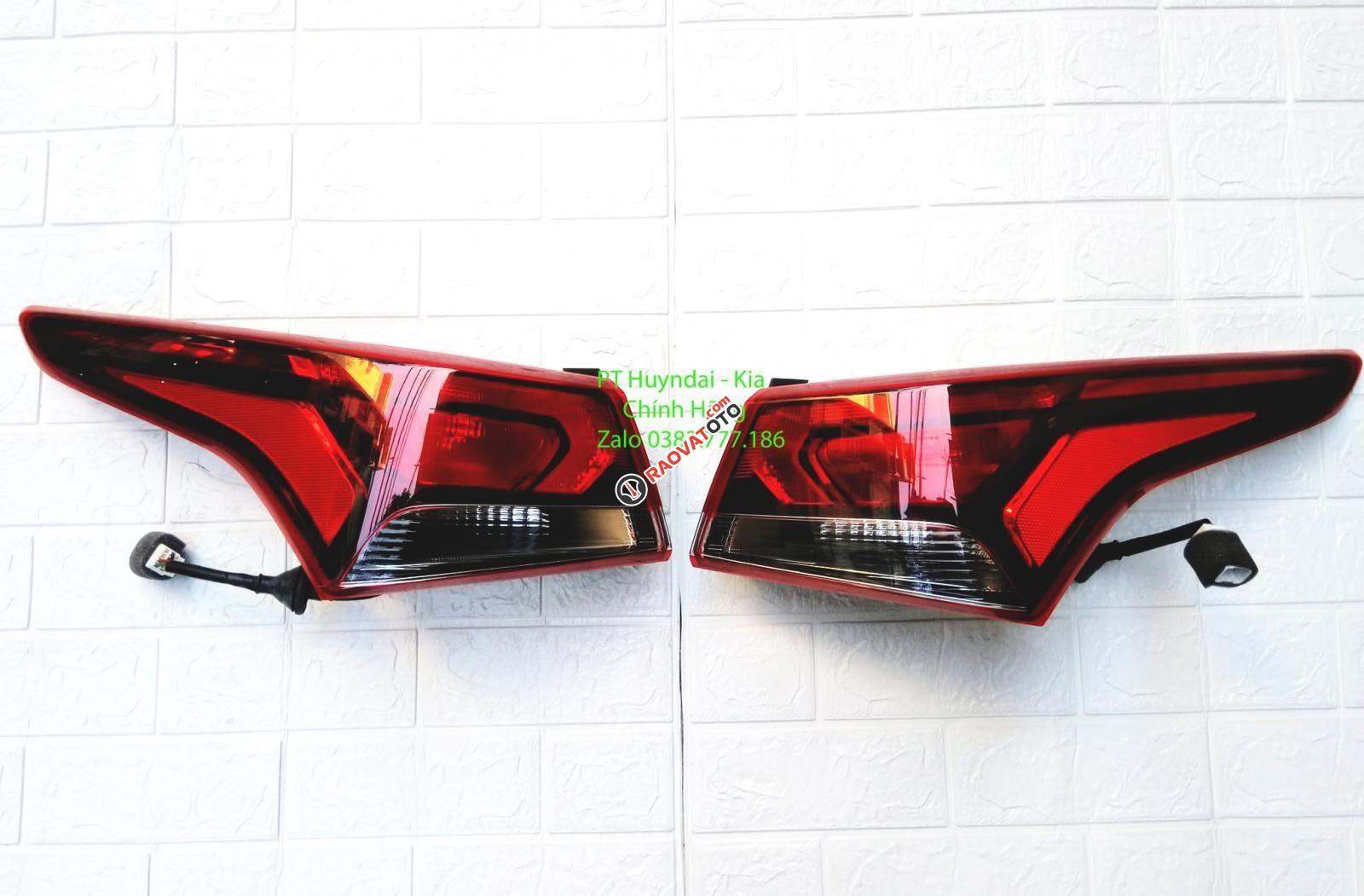 Hyundai Accent 2011-27