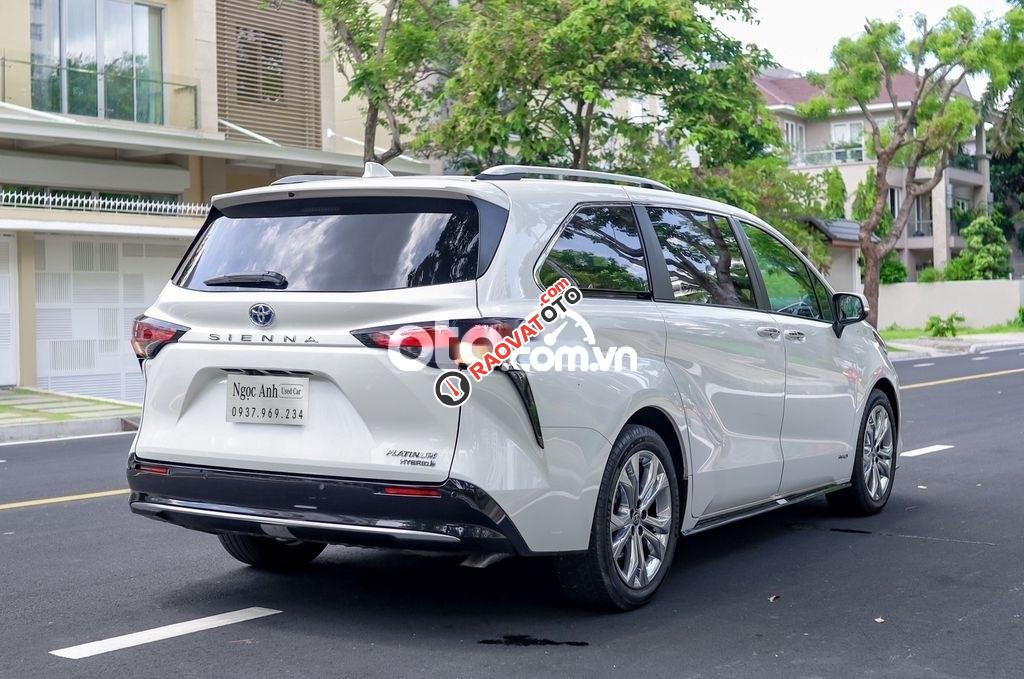 Toyota Sienna Platinum Hybrid 2020-Trắng/Nâu-3 vạn-1