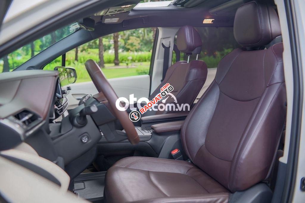 Toyota Sienna Platinum Hybrid 2020-Trắng/Nâu-3 vạn-8