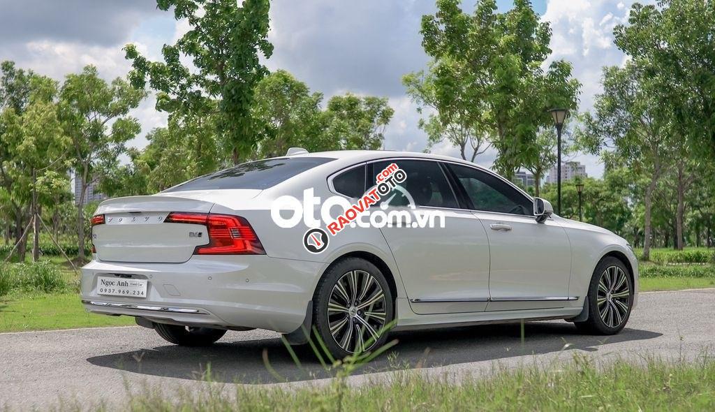 𝗩𝗼𝗹𝘃𝗼 𝗦𝟵𝟬 𝗟𝗪𝗕 𝗕𝟲 Model 2023 - Trắng/Nâu- 15.000 km-3