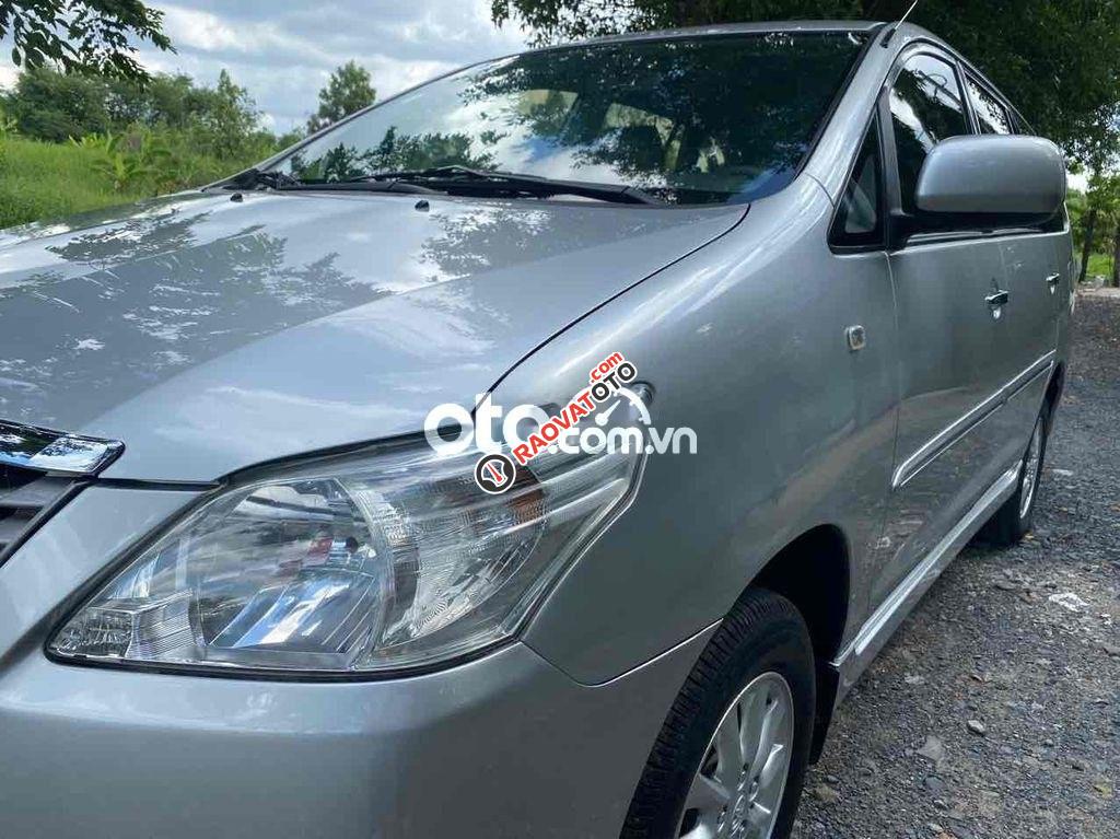 innova,đời cuối tháng 12 năm 2012,một chủ mua mới-0