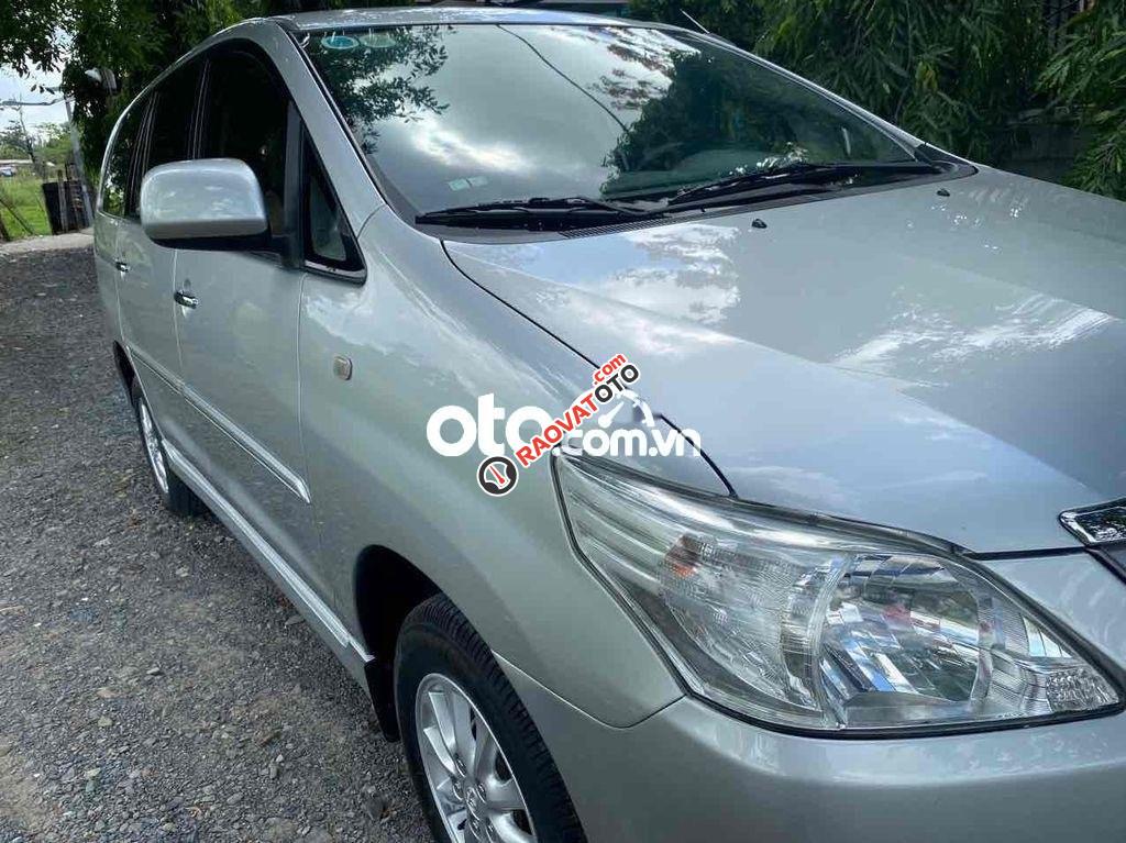 innova,đời cuối tháng 12 năm 2012,một chủ mua mới-1