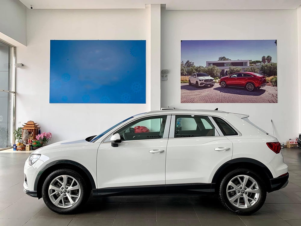 Bán xe Audi Q3 2023 màu Trắng nhập khẩu chính hãng mới 100%, tặng 2 năm bảo hiểm thân vỏ-3