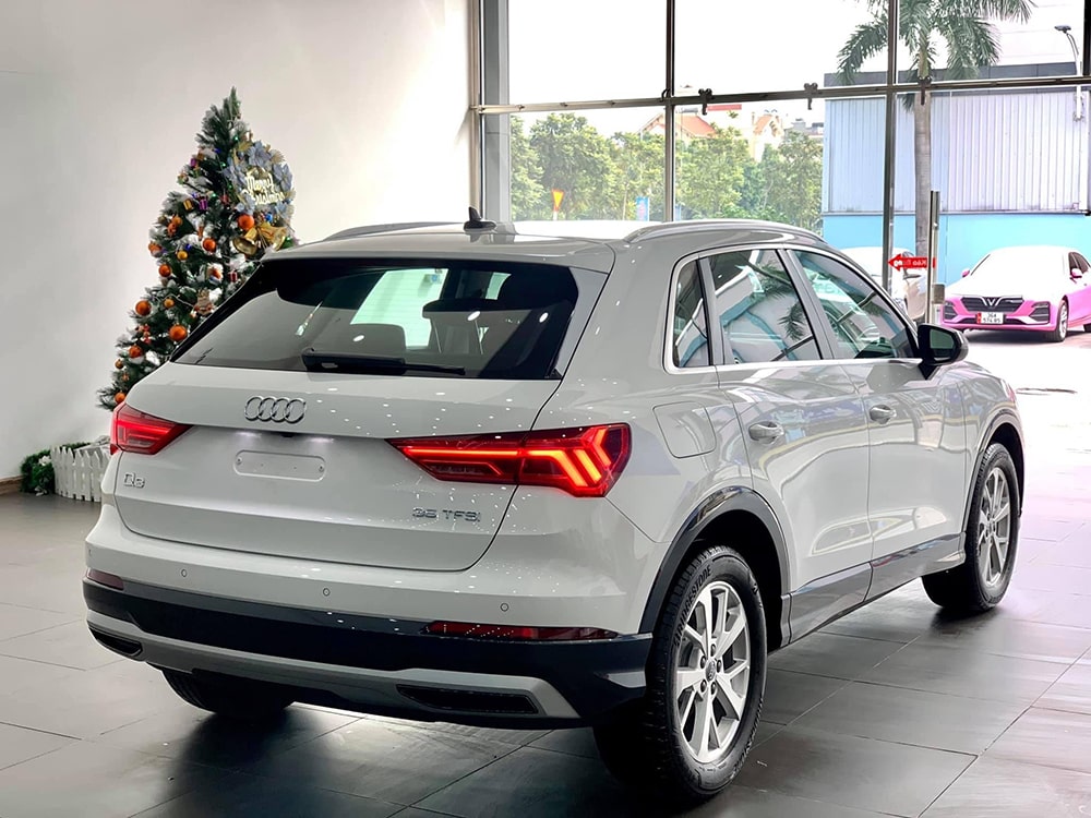 Bán xe Audi Q3 2023 màu Trắng nhập khẩu chính hãng mới 100%, tặng 2 năm bảo hiểm thân vỏ-11
